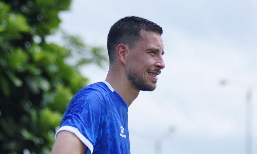 Thom Haye kena sanksi fifa